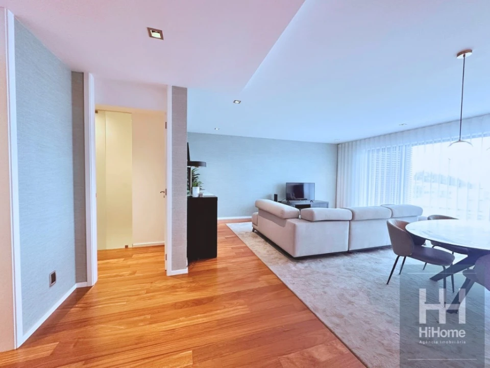 Apartamento T3 para Venda em Funchal (Se) Foto 4