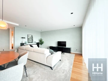 Apartamento T3 para Venda em Funchal (Se)