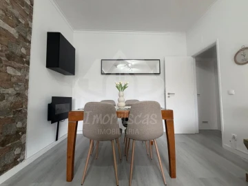 Apartamento T2 para Venda em Alhandra, São João dos Montes e Calhandriz