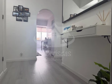 Apartamento T2 para Venda em Alhandra, São João dos Montes e Calhandriz