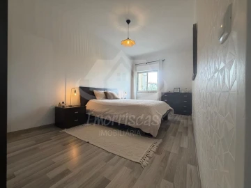 Apartamento T2 para Venda em Alhandra, São João dos Montes e Calhandriz
