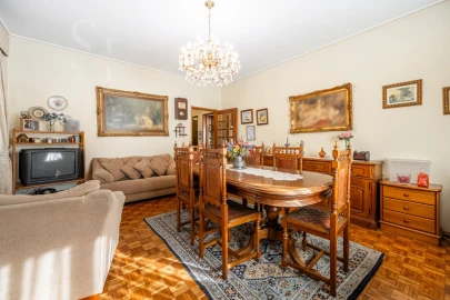 Apartamento T4 para Venda em Braga (Maximinos, Sé e Cividade)
