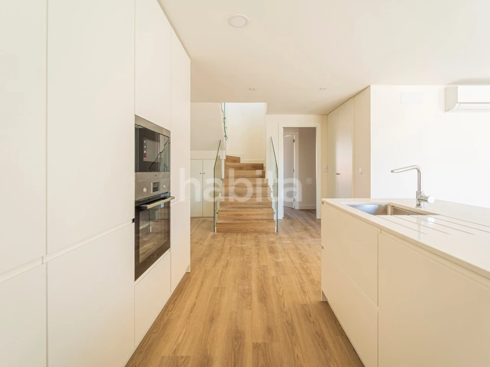 Apartamento T4 para Venda em Montijo e Afonsoeiro Foto 1