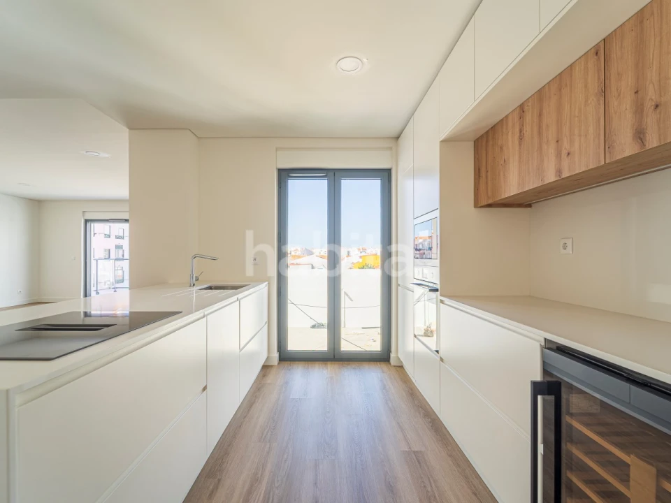 Apartamento T4 para Venda em Montijo e Afonsoeiro Foto 4