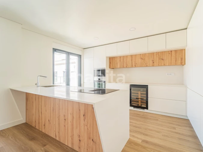 Apartamento T4 para Venda em Montijo e Afonsoeiro Foto 8