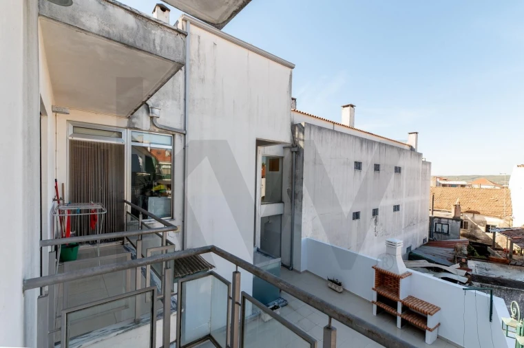 Apartamento T3 para Venda em Avelar Foto 49