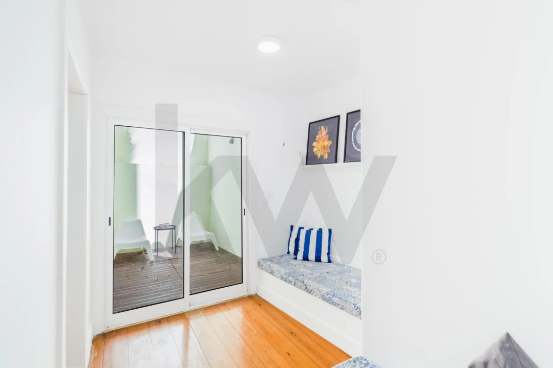 Apartamento T2 para Venda em Misericórdia Foto 11