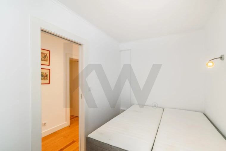 Apartamento T2 para Venda em Misericórdia Foto 9