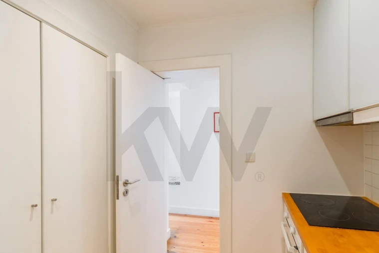 Apartamento T2 para Venda em Misericórdia Foto 22