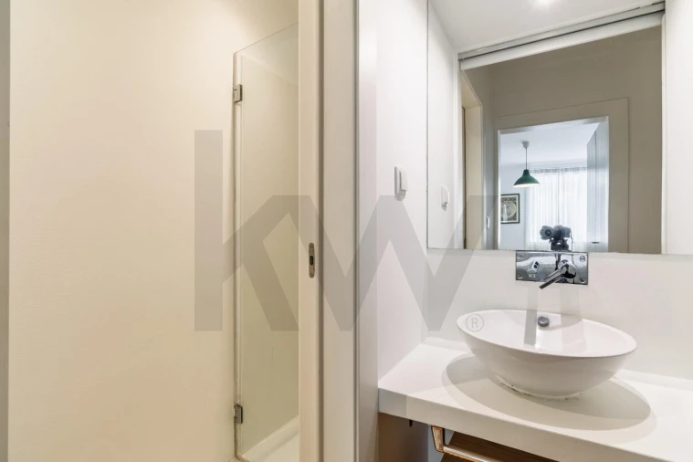 Apartamento T2 para Venda em Misericórdia Foto 6