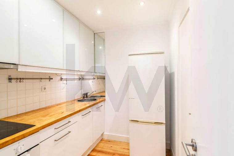 Apartamento T2 para Venda em Misericórdia Foto 21
