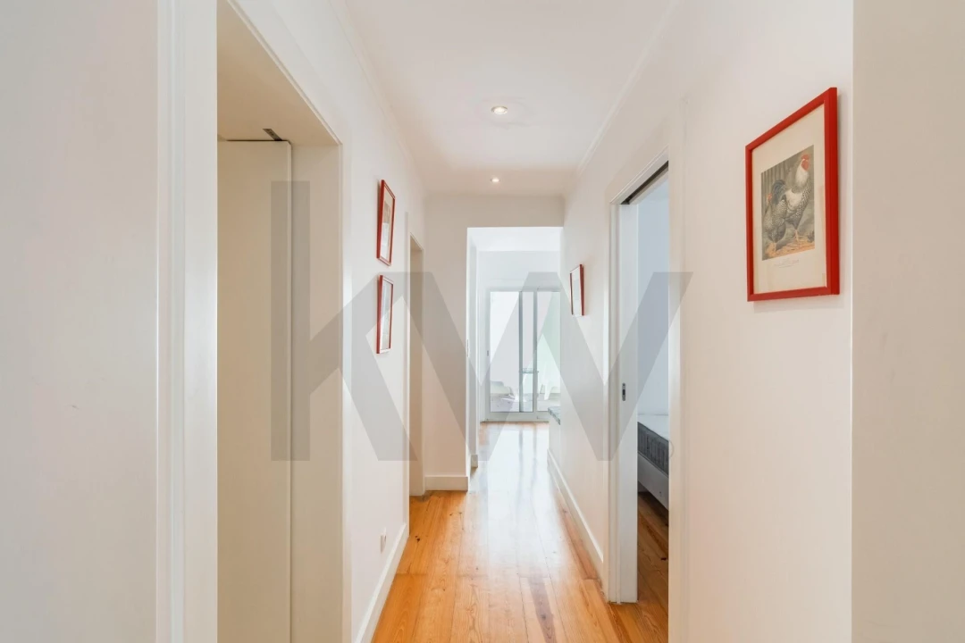 Apartamento T2 para Venda em Misericórdia Foto 10