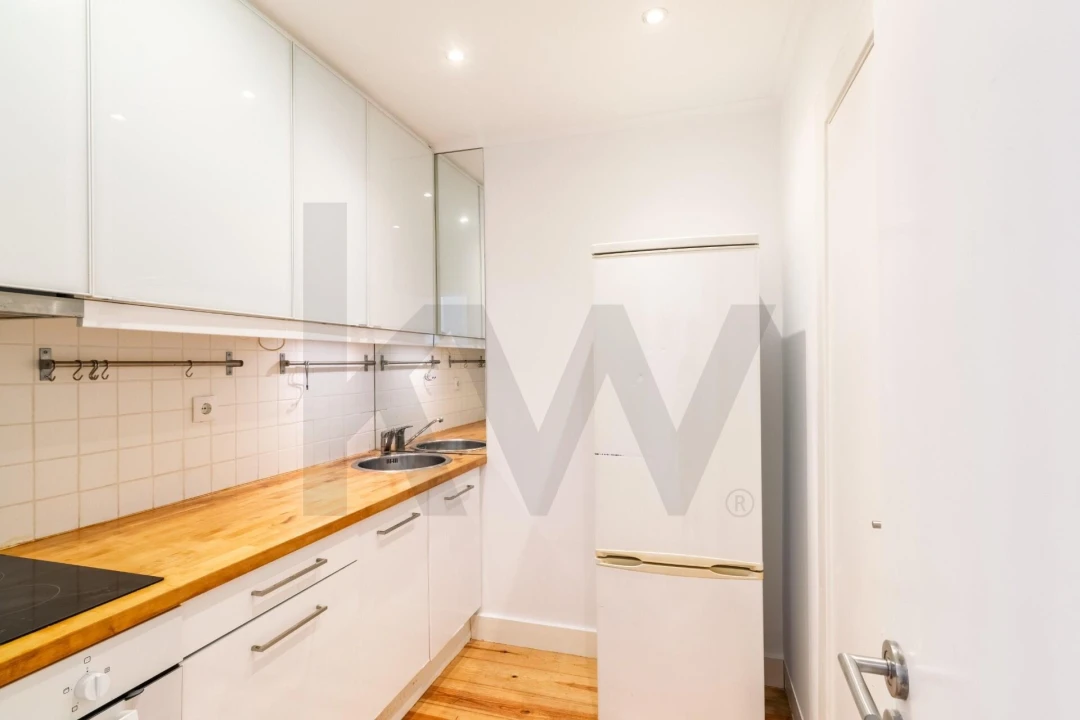 Apartamento T2 para Venda em Misericórdia Foto 21