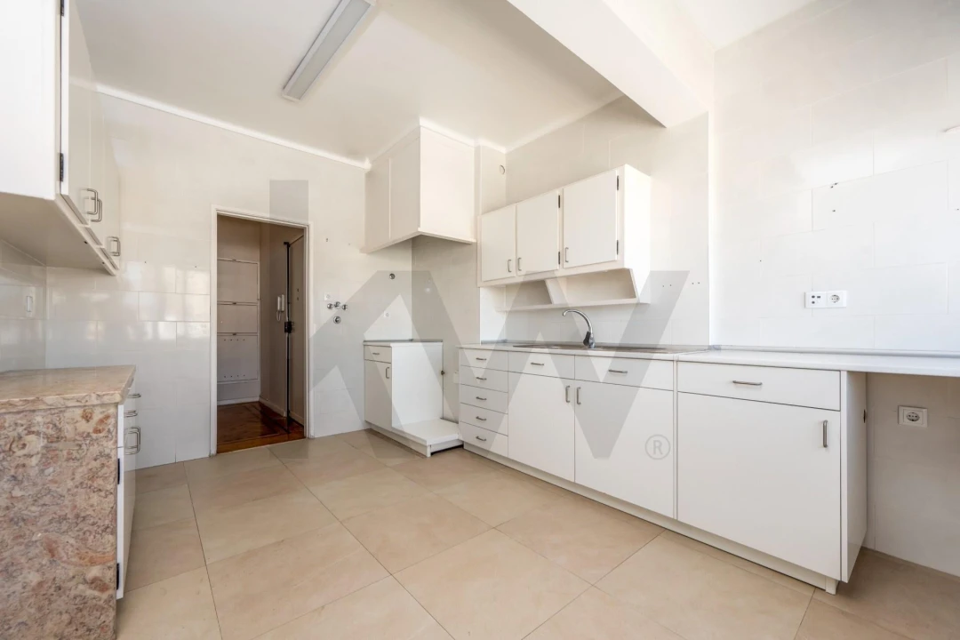 Apartamento T2 para Venda em Lumiar Foto 11