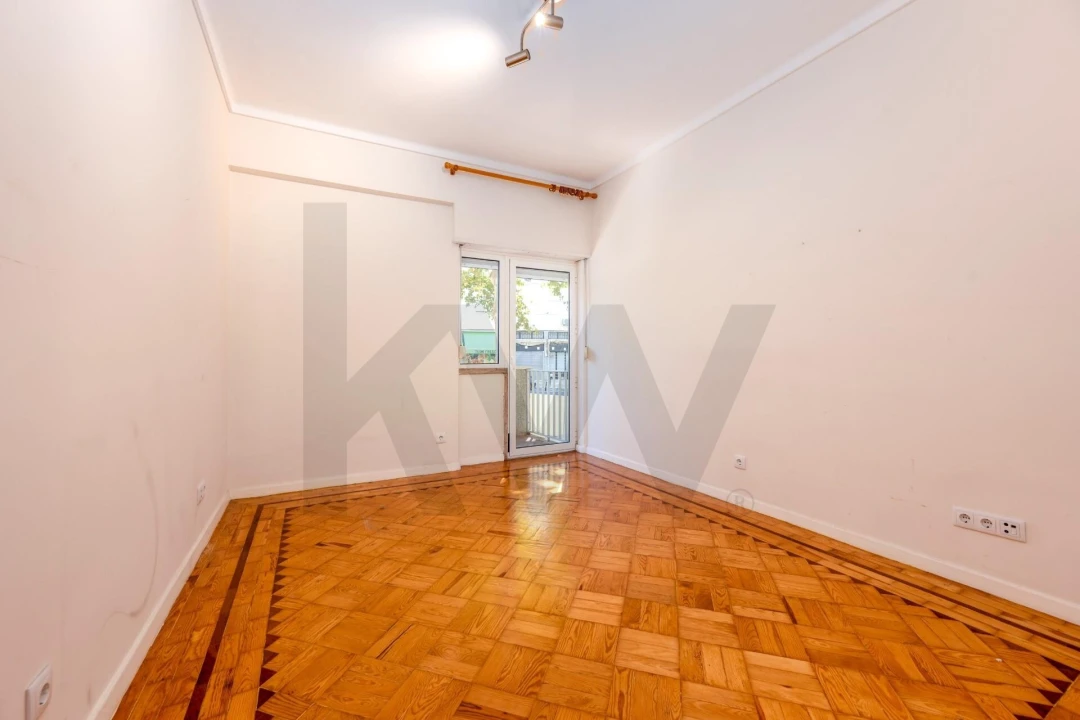 Apartamento T2 para Venda em Lumiar Foto 13
