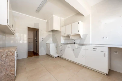 Apartamento T2 para Venda em Lumiar