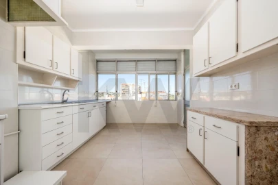 Apartamento T2 para Venda em Lumiar