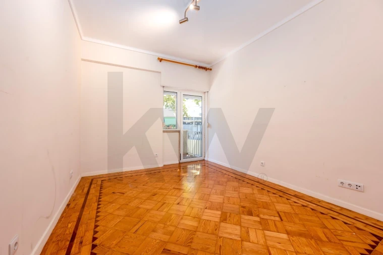 Apartamento T2 para Venda em Lumiar Foto 13