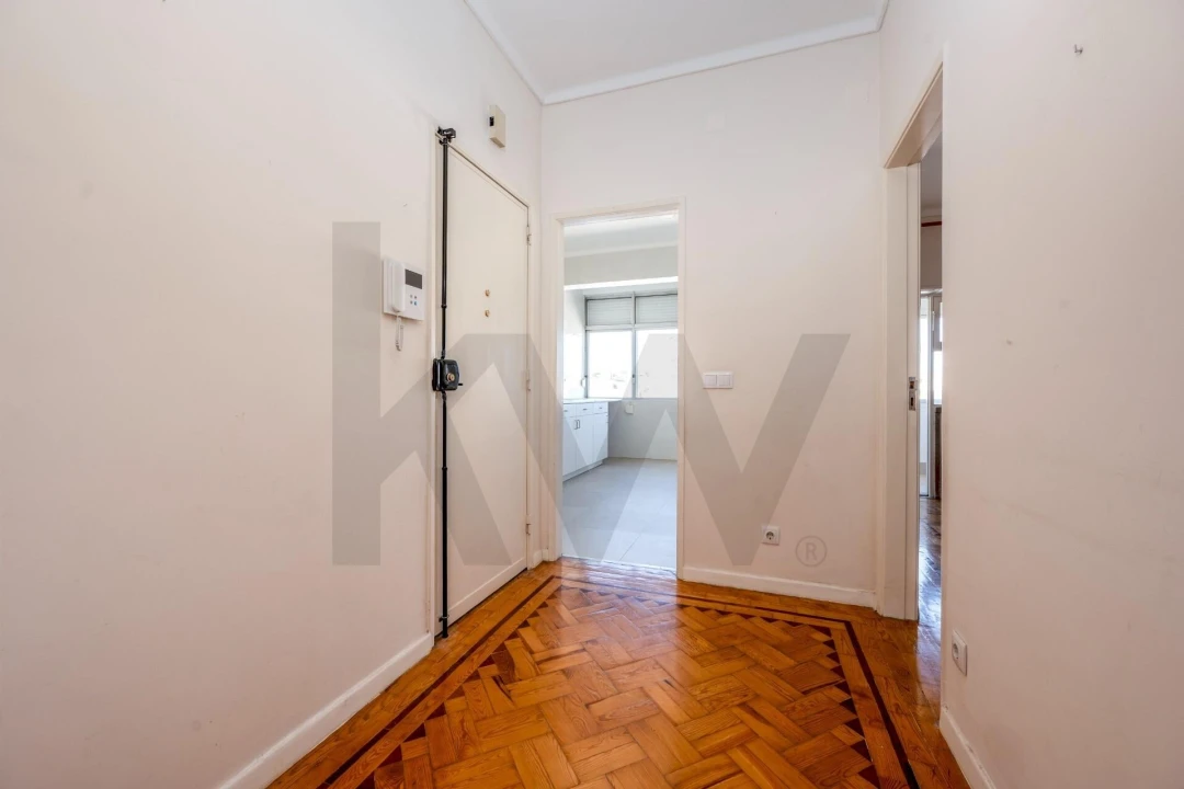 Apartamento T2 para Venda em Lumiar Foto 1