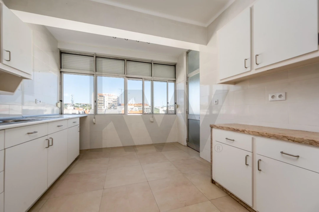 Apartamento T2 para Venda em Lumiar Foto 10