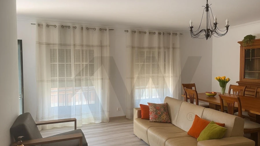 Apartamento T2 para Arrendamento em Lourinhã e Atalaia