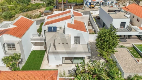Moradia T4 para Venda em Alcabideche
