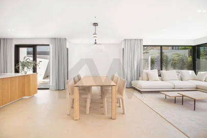 Moradia T4 para Venda em Alcabideche