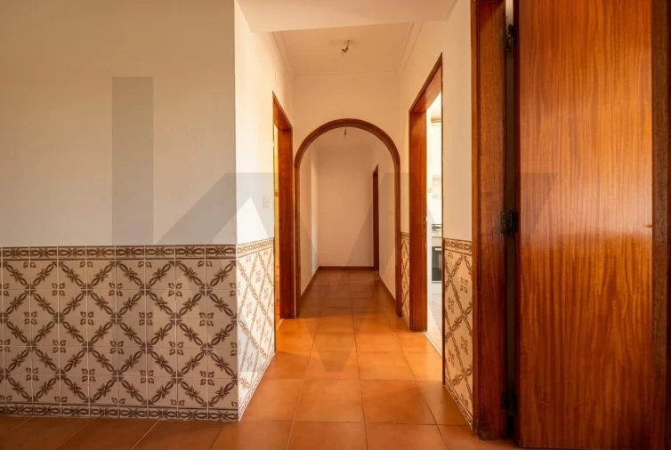 Apartamento T1 para Venda em Venteira Foto 5