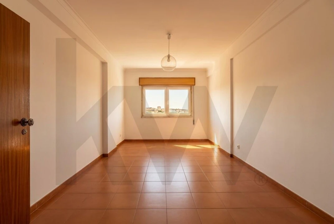 Apartamento T1 para Venda em Venteira Foto 1