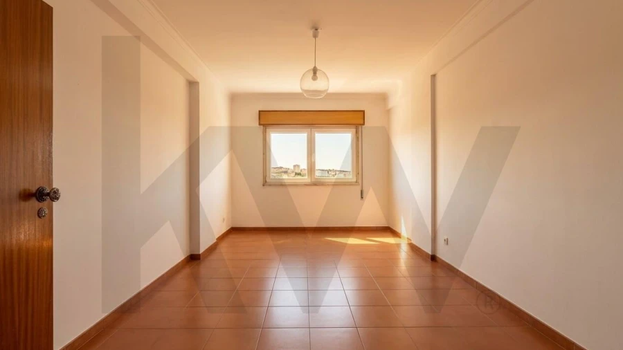 Apartamento T1 para Venda em Venteira