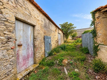 Moradia T5 para Venda em Famalicão