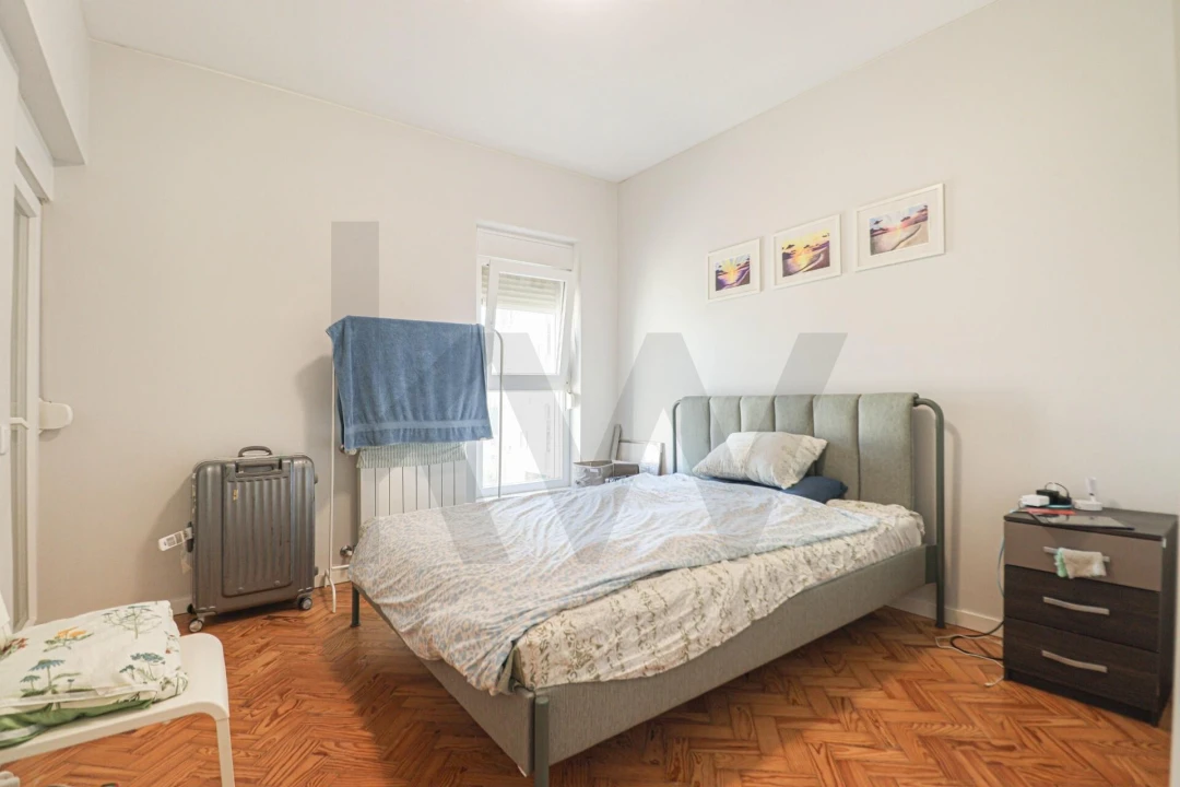Apartamento T4 para Arrendamento em Olivais Foto 8