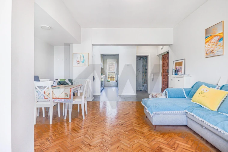 Apartamento T4 para Arrendamento em Olivais Foto 4