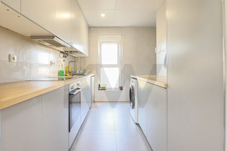 Apartamento T4 para Arrendamento em Olivais Foto 7