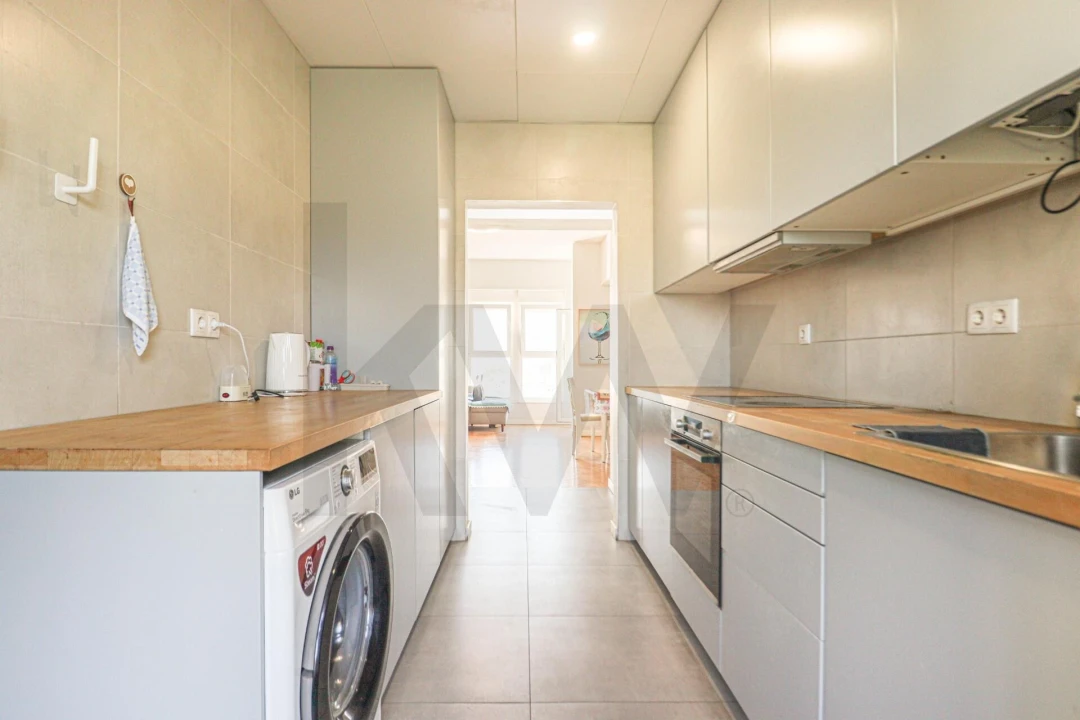 Apartamento T4 para Arrendamento em Olivais Foto 5