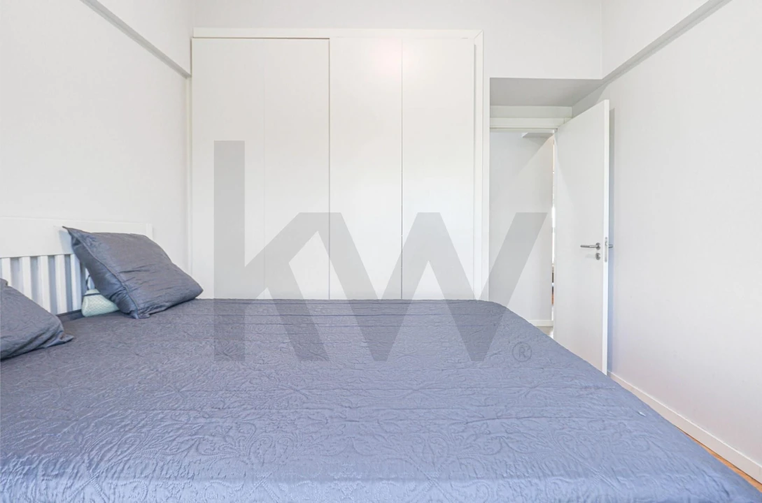 Apartamento T4 para Arrendamento em Olivais Foto 15