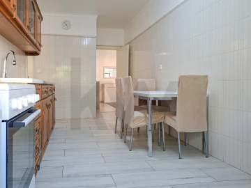 Apartamento T2 para Arrendamento em Cascais e Estoril