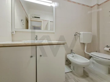 Apartamento T2 para Arrendamento em Cascais e Estoril