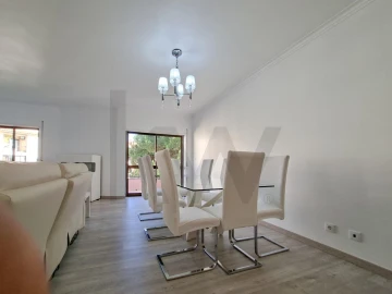 Apartamento T2 para Arrendamento em Cascais e Estoril