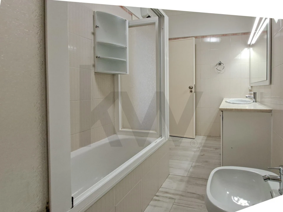Apartamento T2 para Arrendamento em Cascais e Estoril Foto 16