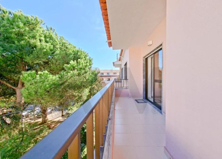 Apartamento T2 para Arrendamento em Cascais e Estoril Foto 2