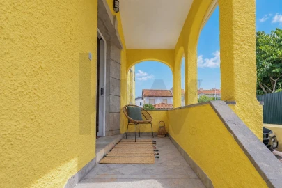 Moradia T3 para Venda em Algueirão-Mem Martins