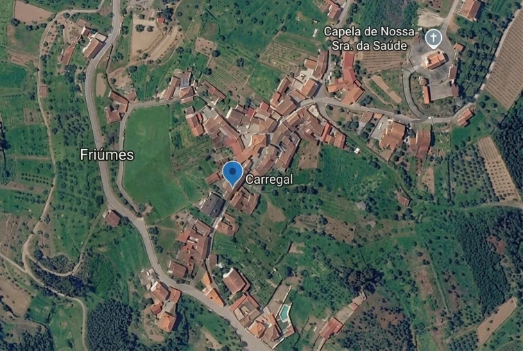 Moradia T2 para Venda em Friúmes e Paradela Foto 22