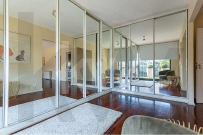 Apartamento T2 para Arrendamento em Carnaxide e Queijas
