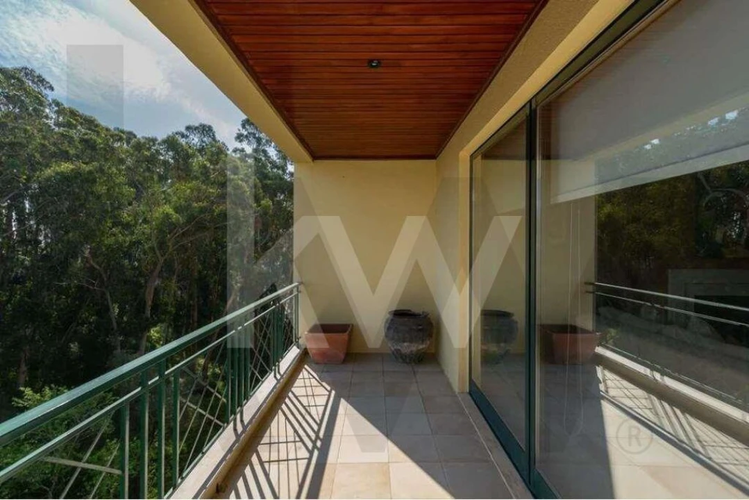 Apartamento T2 para Arrendamento em Carnaxide e Queijas Foto 7