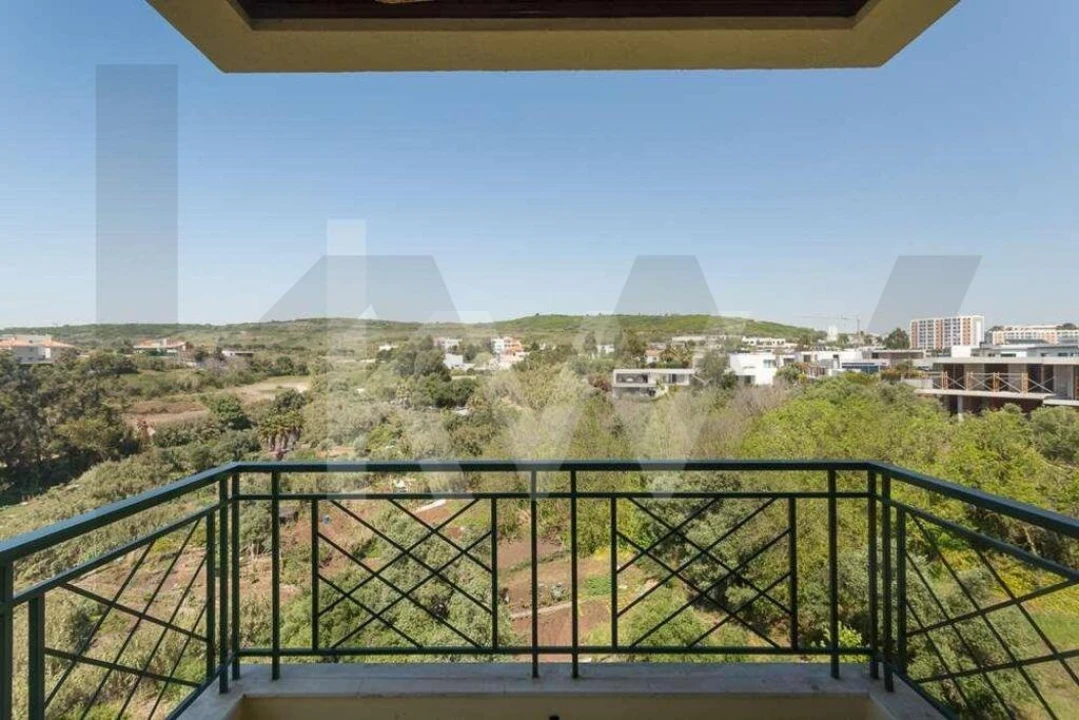 Apartamento T2 para Arrendamento em Carnaxide e Queijas Foto 18
