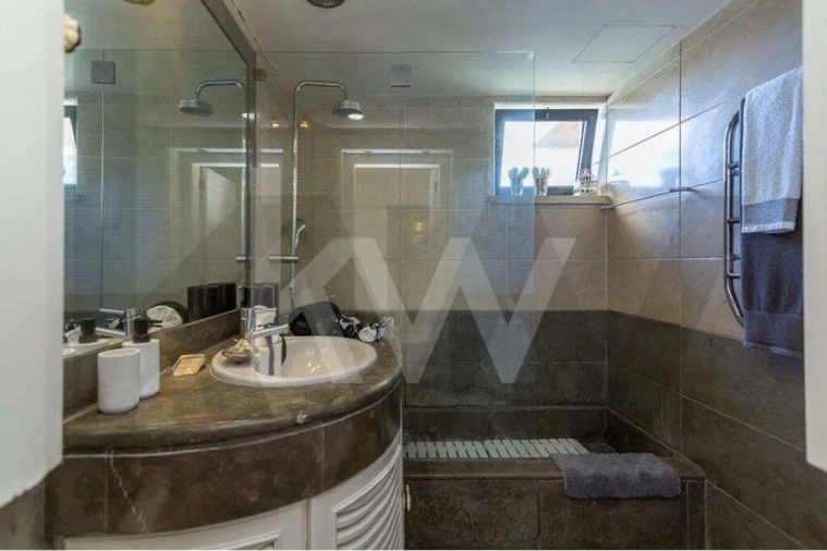 Apartamento T2 para Arrendamento em Carnaxide e Queijas Foto 15