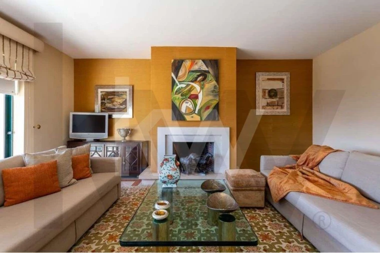 Apartamento T2 para Arrendamento em Carnaxide e Queijas Foto 3