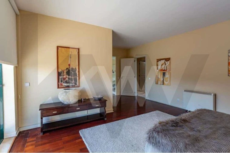 Apartamento T2 para Arrendamento em Carnaxide e Queijas Foto 13