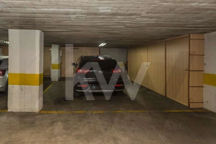 Apartamento T2 para Arrendamento em Carnaxide e Queijas Foto 38